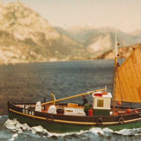 Cornish Lugger circa 1955. Model length 3 inches.